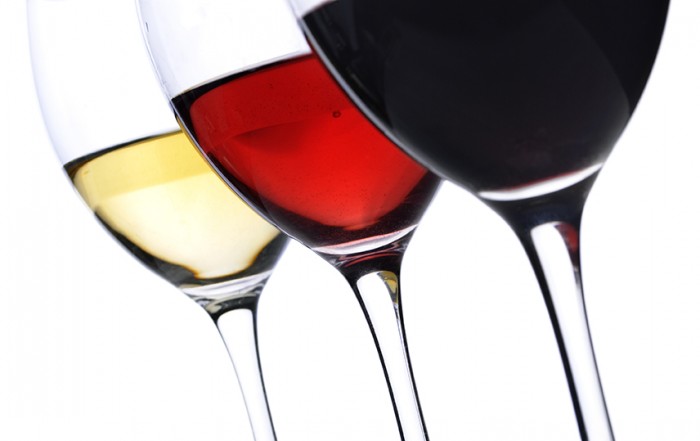 Copas llenas de vino | Wines Suite